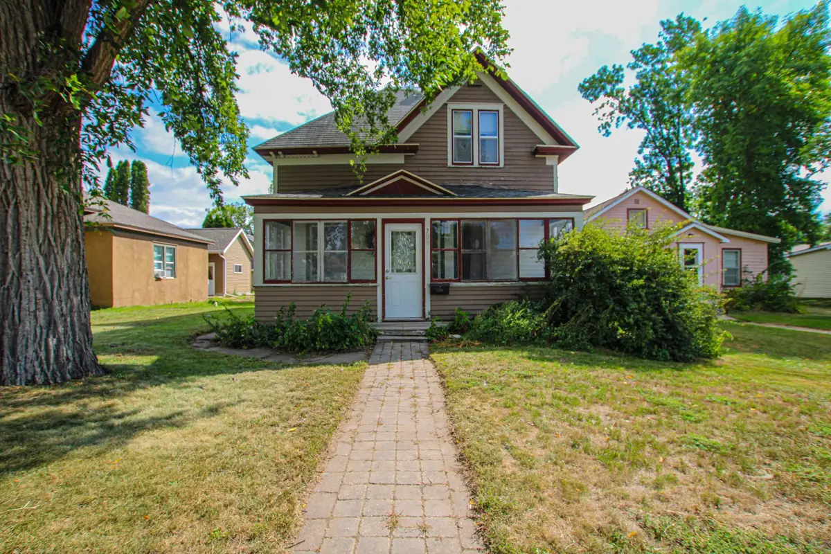 709 Pine Street S, Sauk Centre, MN 56378 - #1