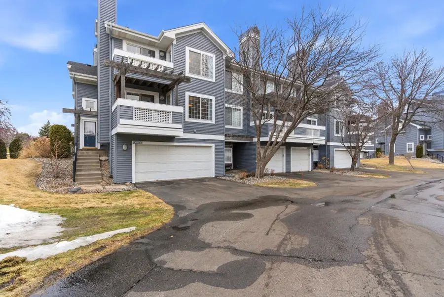 15665 24th Avenue N #E, Plymouth, MN 55447 - #2