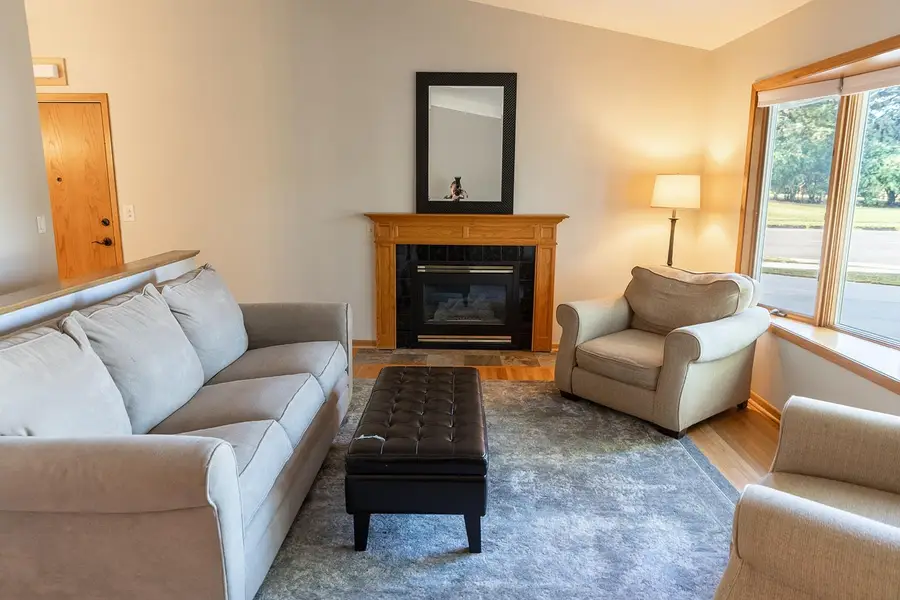 801 Continental Drive, New Brighton, MN 55112 - #2