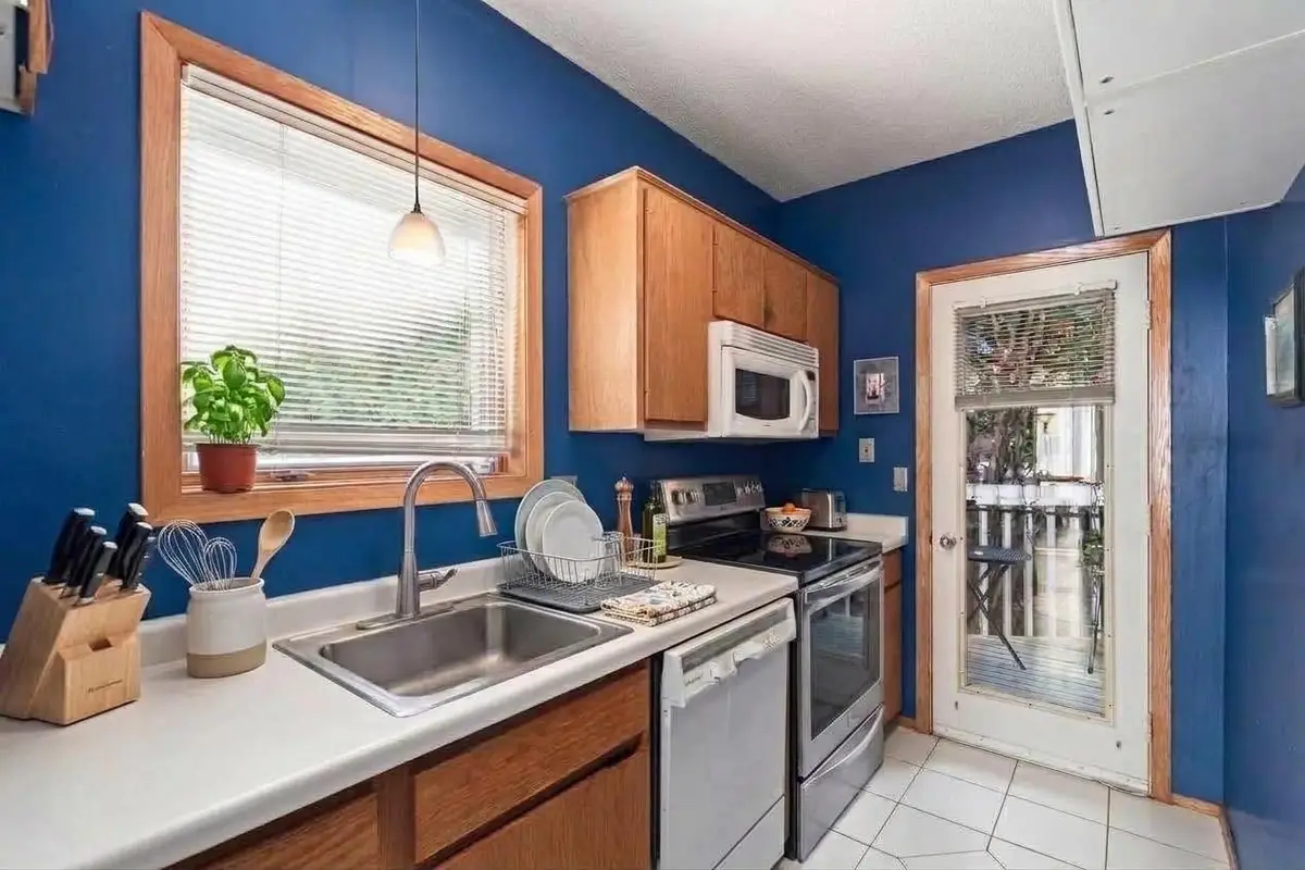 3059 Lake Shore Drive #A, Minneapolis, MN 55416 - #1