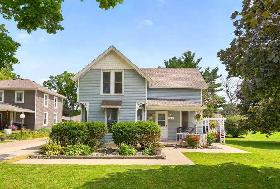 108 2nd Street Ne, Grand Meadow, MN 55936 - #2
