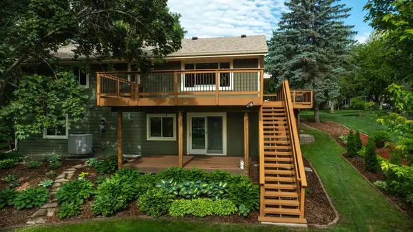 12725 Ethelton Way, Apple Valley, MN 55124