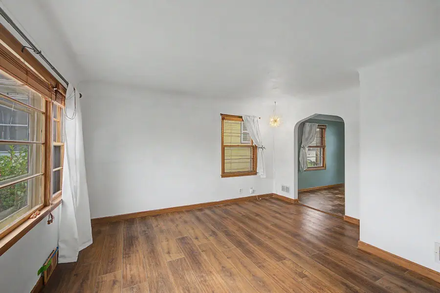 143 12th Avenue N, South Saint Paul, MN 55075 - #2