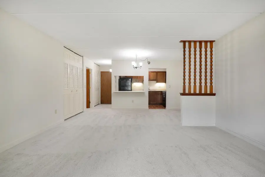 10411 Cedar Lake Road #208, Minnetonka, MN 55305 - #2