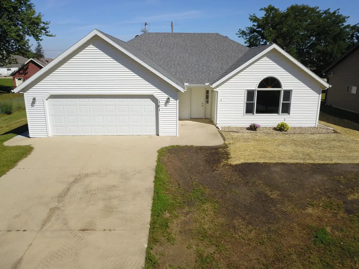 101 7th Street Ne, Kasson, MN 55944 - #1