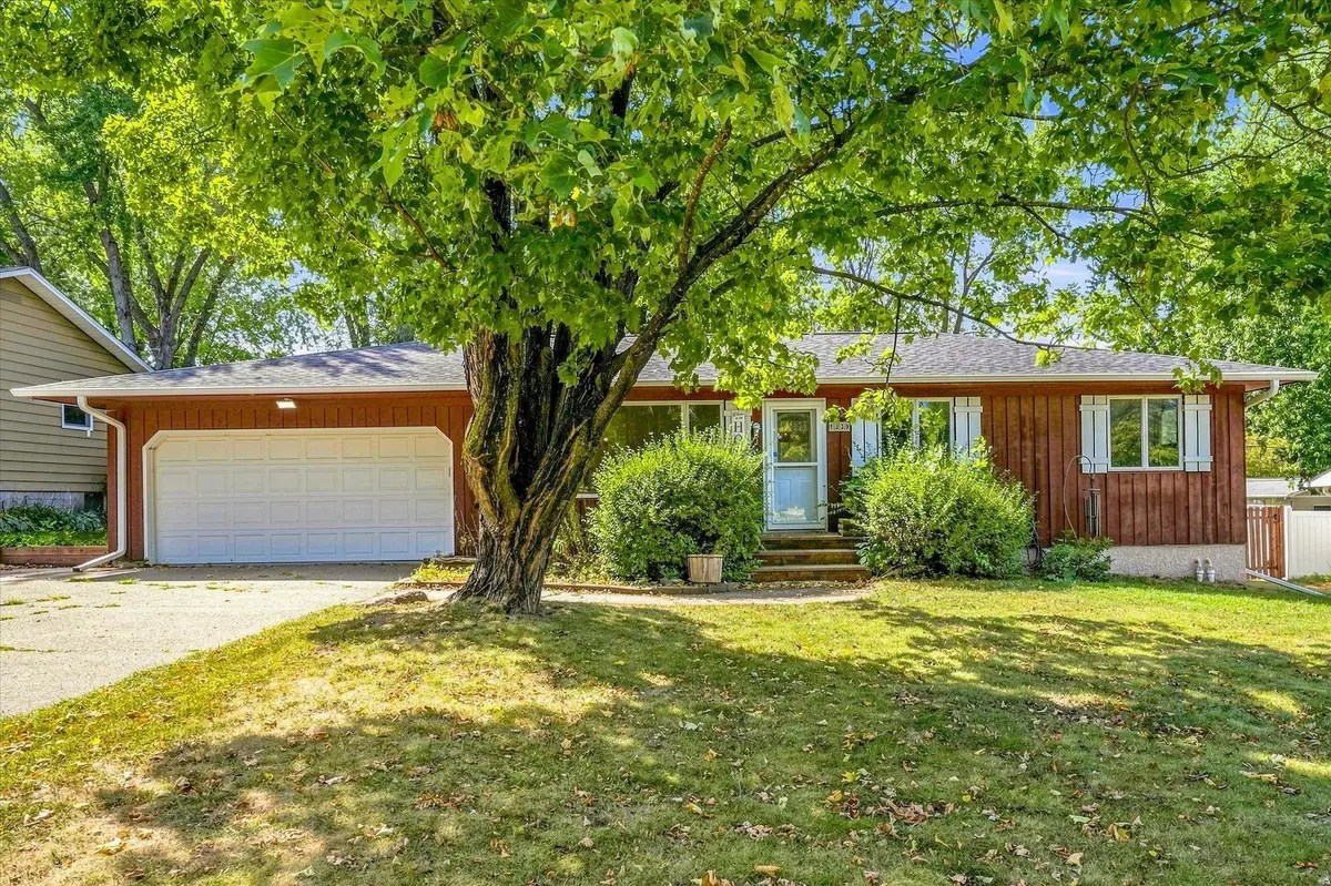 1339 Oak Street, River Falls, WI 54022 - #1