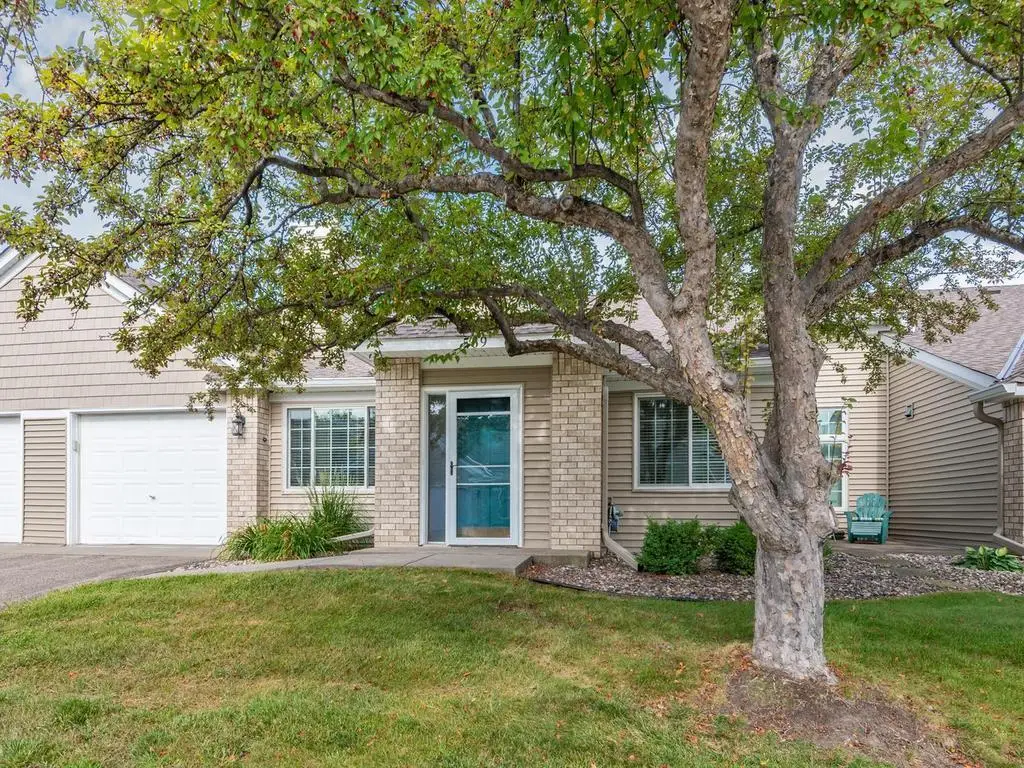 569 Mission Hills Drive, Chanhassen, MN 55317 - #1