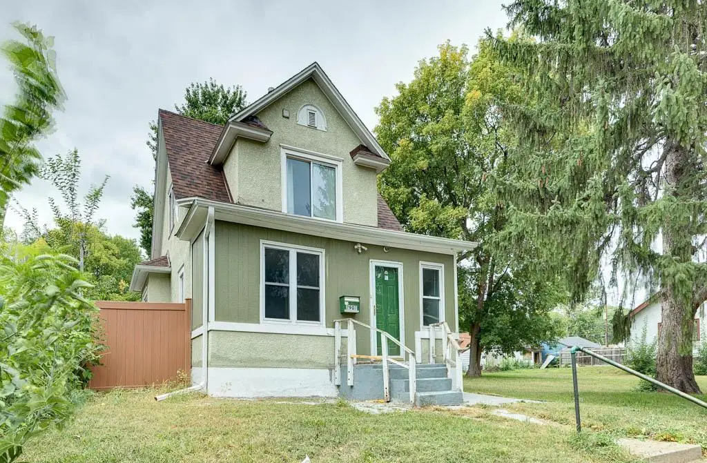 2907 Penn Avenue N, Minneapolis, MN 55411 - #1