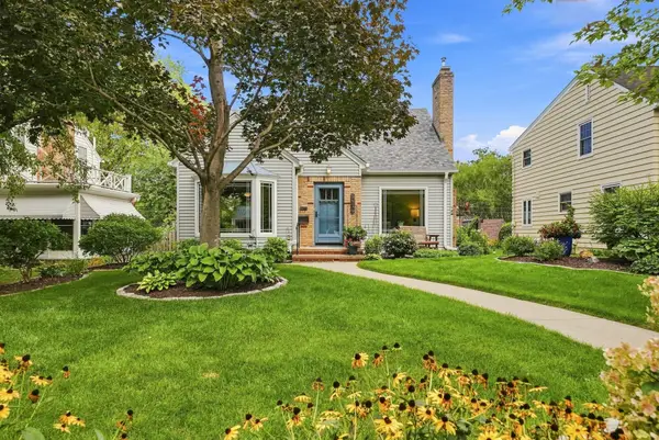 3410 Zenith Avenue N, Robbinsdale, MN 55422