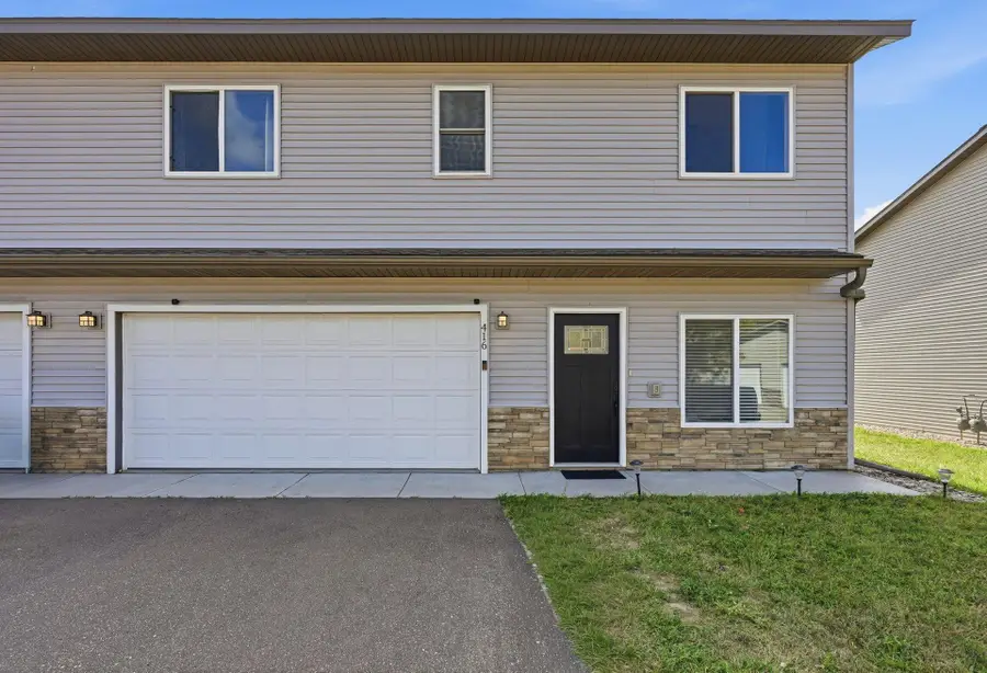 416 Sierra Place, Roberts, WI 54023 - #2