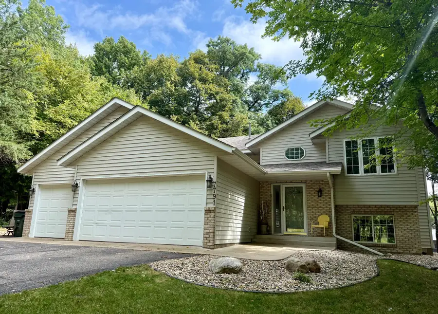 7791 158th Avenue Ne, Spicer, MN 56288 - #2