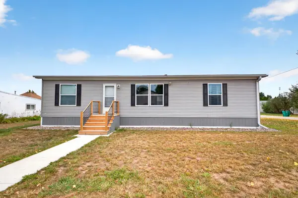 400 E Baldwin Avenue, Kellogg, MN 55945
