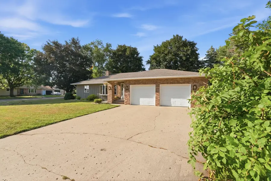 243 E Dahlstrom Avenue, Appleton, MN 56208 - #2