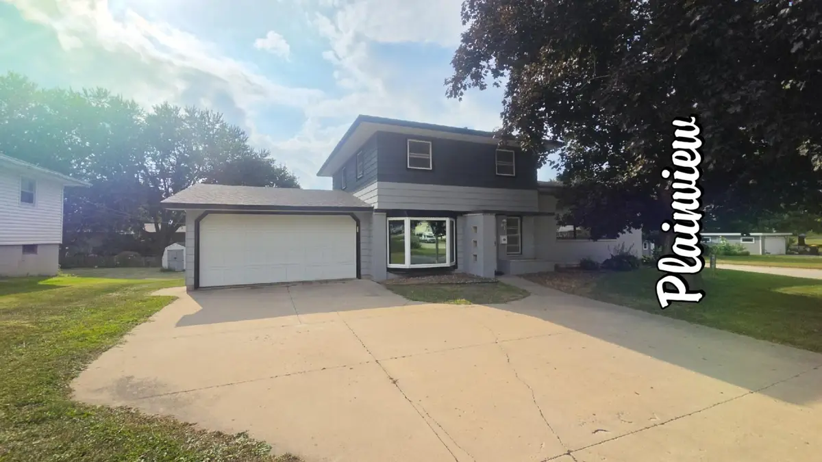 420 5th Street Sw, Plainview, MN 55964 - #1