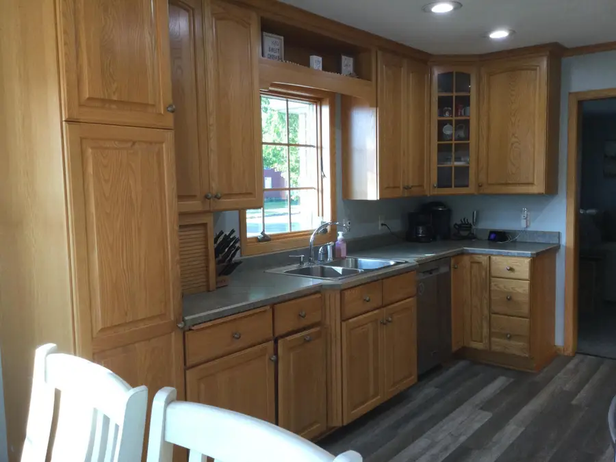 714 Saint Olaf, Canby, MN 56220 - #2