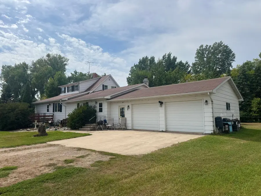 17147 NE 10th Street Ne, Buxton, ND 58218 - #2