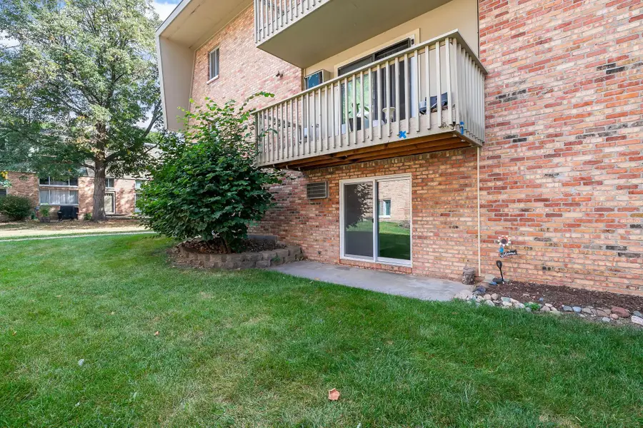 7318 W 22nd Street #111, Saint Louis Park, MN 55426 - #2