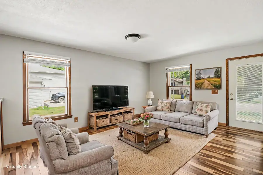 716 Conliffe Avenue Sw, Faribault, MN 55021 - #3