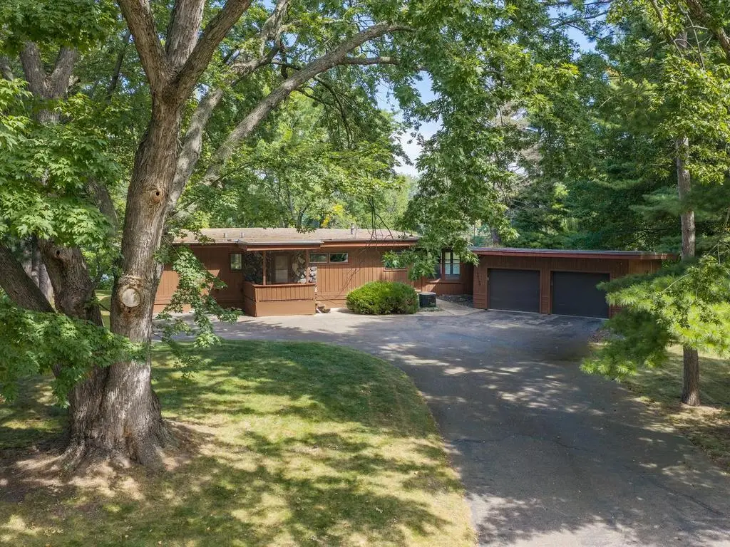 16740 S Shore Lane, Eden Prairie, MN 55346 - #1