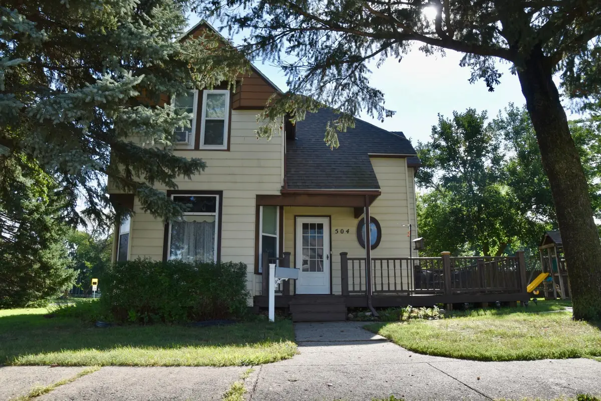 504 3rd Avenue, Sibley, IA 51249 - #1