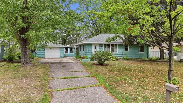 8680 Granada Avenue S, Cottage Grove, MN 55016