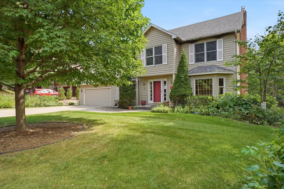 18321 Tristram Way, Eden Prairie, MN 55346 - #1