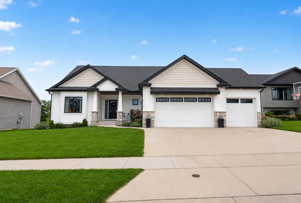 1987 31st Street Sw, Rochester, MN 55902