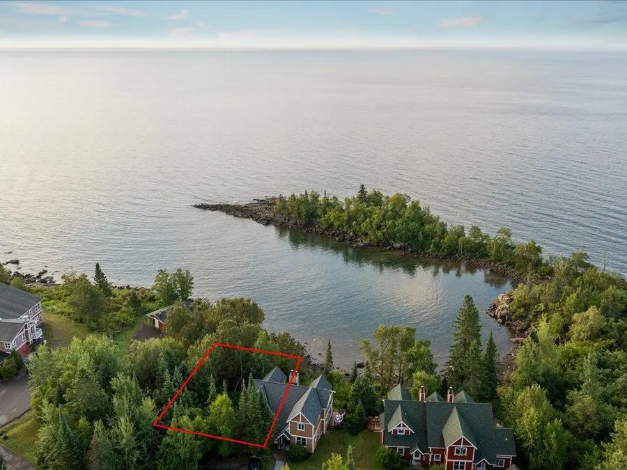 Cove Point Lodge 4576 Cove Side Cottages #410, Beaver Bay, MN 55616 - #2