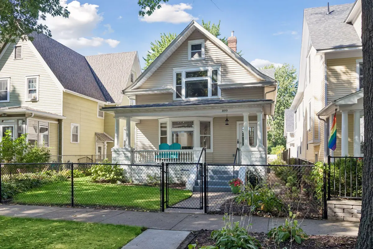 899 Ashland Avenue, Saint Paul, MN 55104 - #1