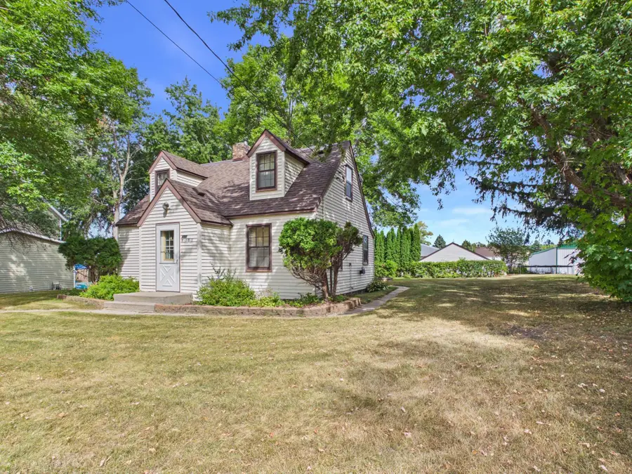 106 E 3rd Street, Starbuck, MN 56381 - #2