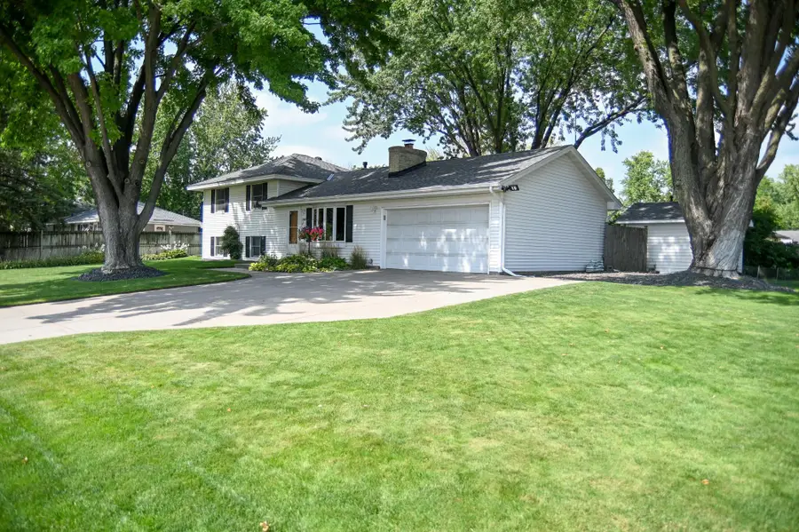 8486 88th Street S, Cottage Grove, MN 55016 - #2