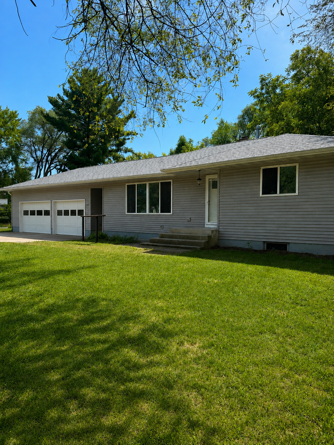 621 7th Avenue N, Sauk Rapids, MN 56379 - #1
