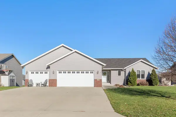 2458 Timberwood Lane Ne, Owatonna, MN 55060