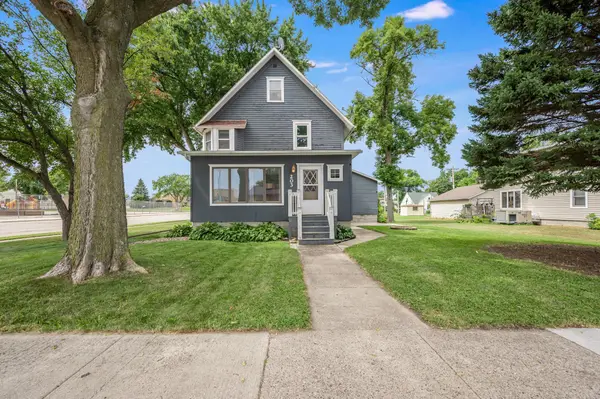 203 N Galbraith Street, Blue Earth, MN 56013