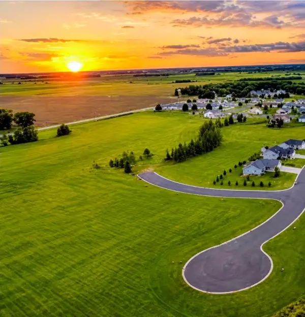 XXX Soeffker Circle, Arlington, MN 55307