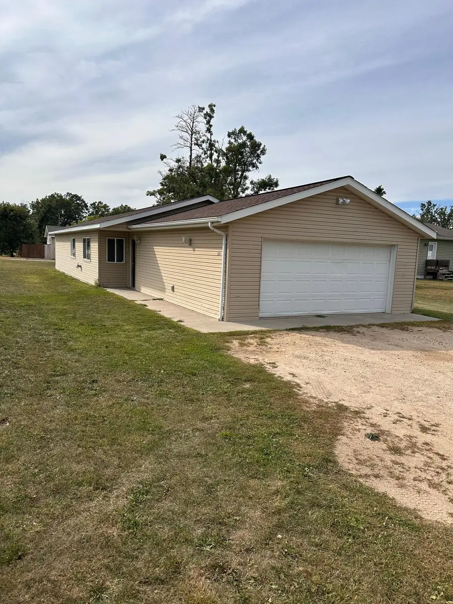 328 Gould Avenue Se, Bemidji, MN 56601 - #2