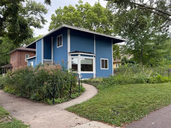 923 N 5th Street, Mankato, MN 56001