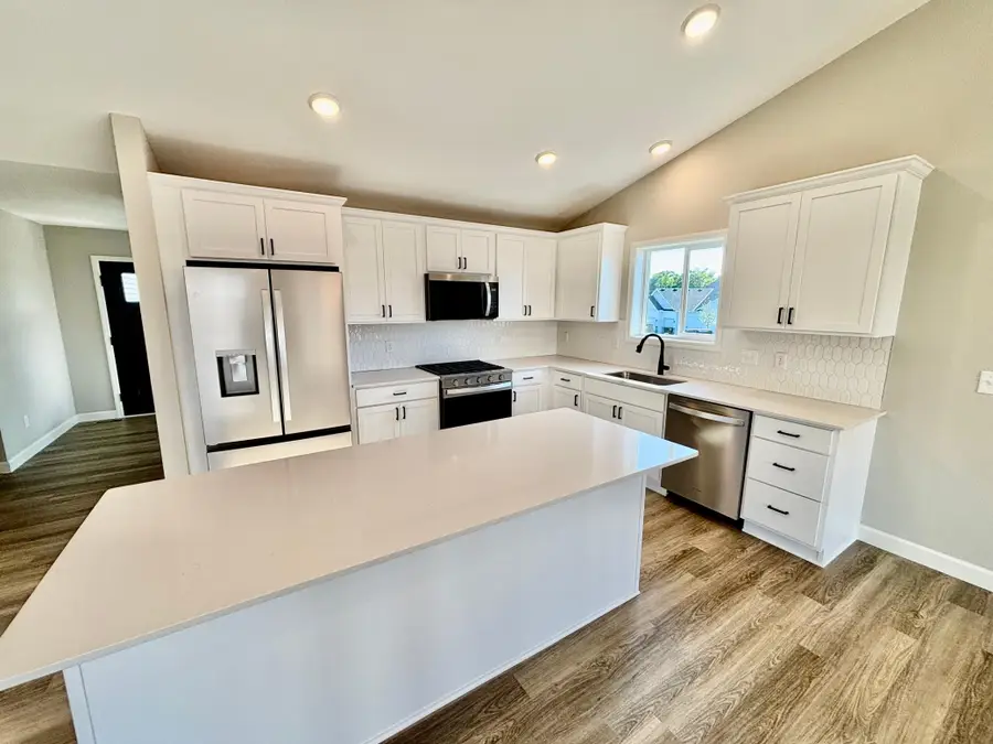 810 Walnut Court, Hanover, MN 55341 - #3