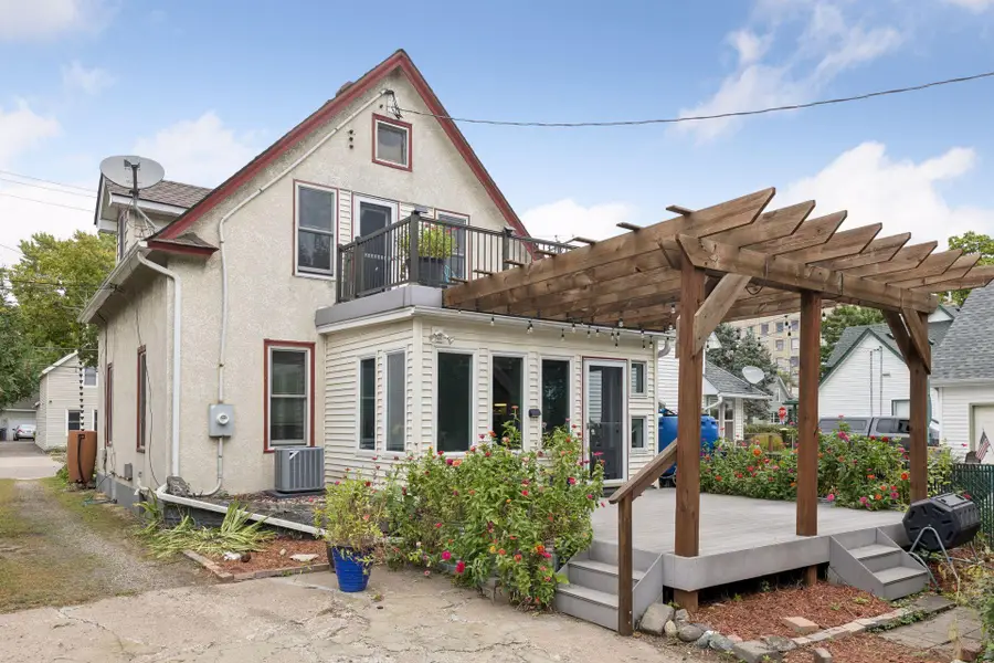 30 22nd Avenue Ne, Minneapolis, MN 55418 - #2