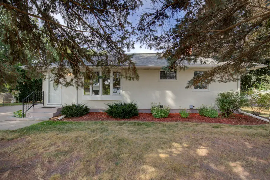 2115 English Street, Maplewood, MN 55109 - #3