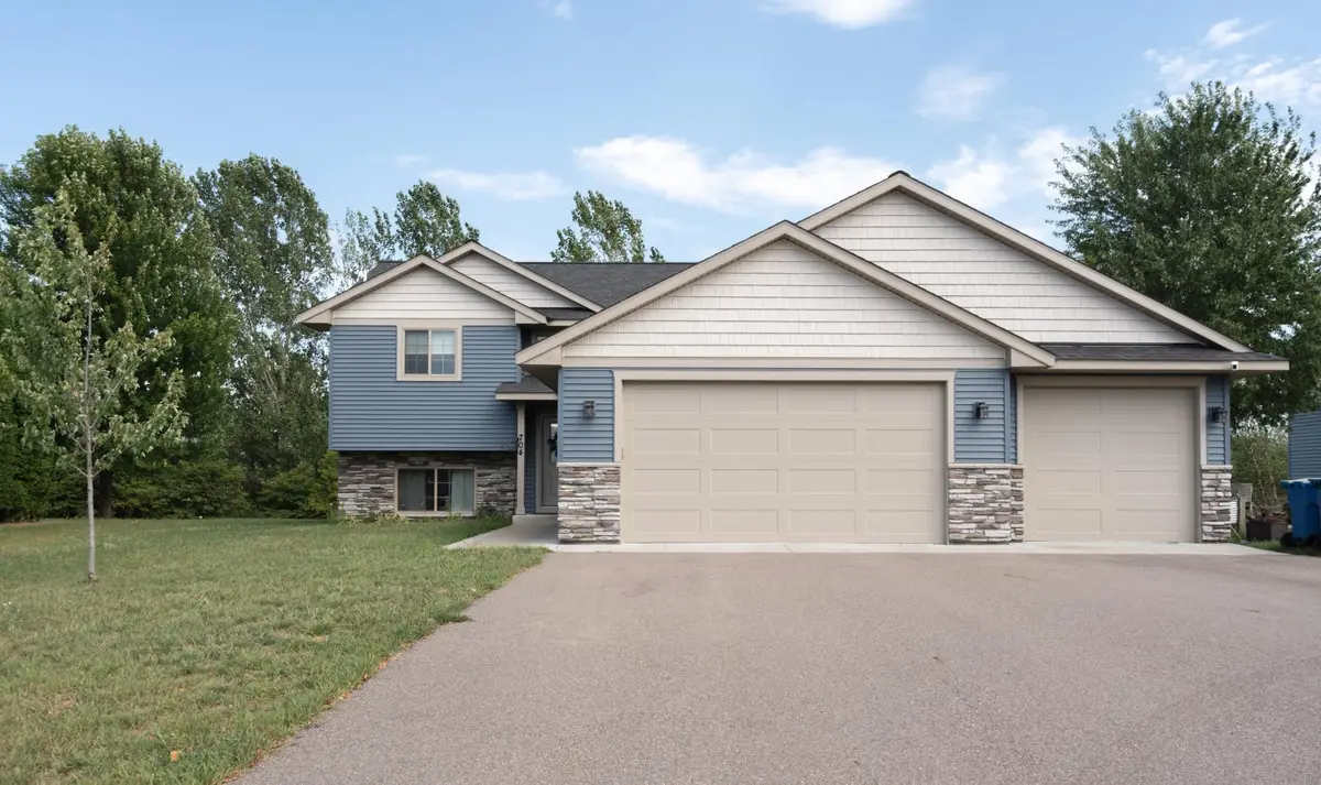 704 11th Avenue Sw, Rice, MN 56367 - #1