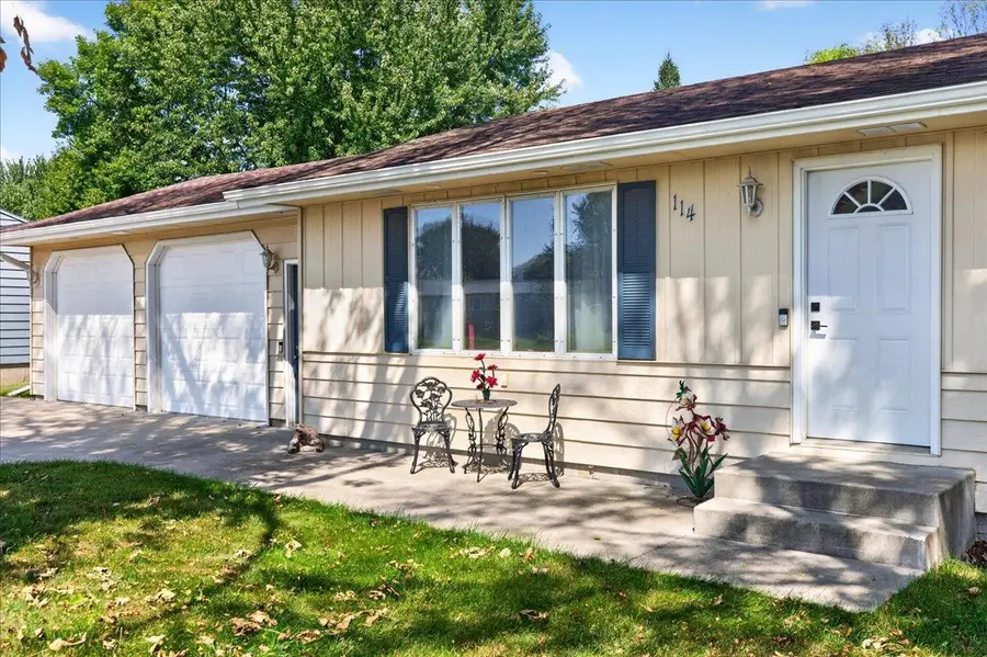 114 8th Avenue Nw, Lonsdale, MN 55046 - #3
