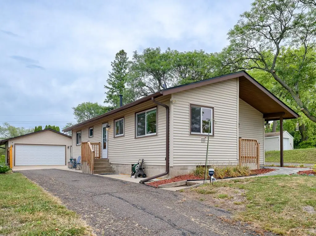 513 Arlington Avenue E, Saint Paul, MN 55130 - #1