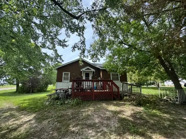 509 Jefferson Avenue S, Sebeka, MN 56477
