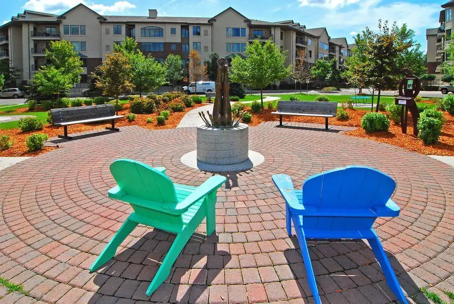 5225 Grandview Square #308, Edina, MN 55436 - #2