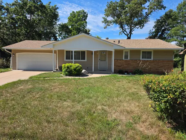 10 W Golden Lake Road, Circle Pines, MN 55014