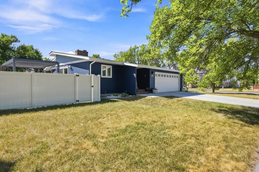 201 11th Avenue E, West Fargo, ND 58078 - #2