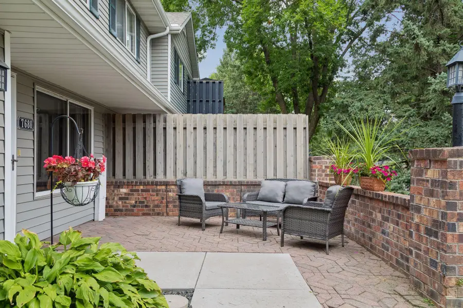 7680 13th Street N, Oakdale, MN 55128 - #2