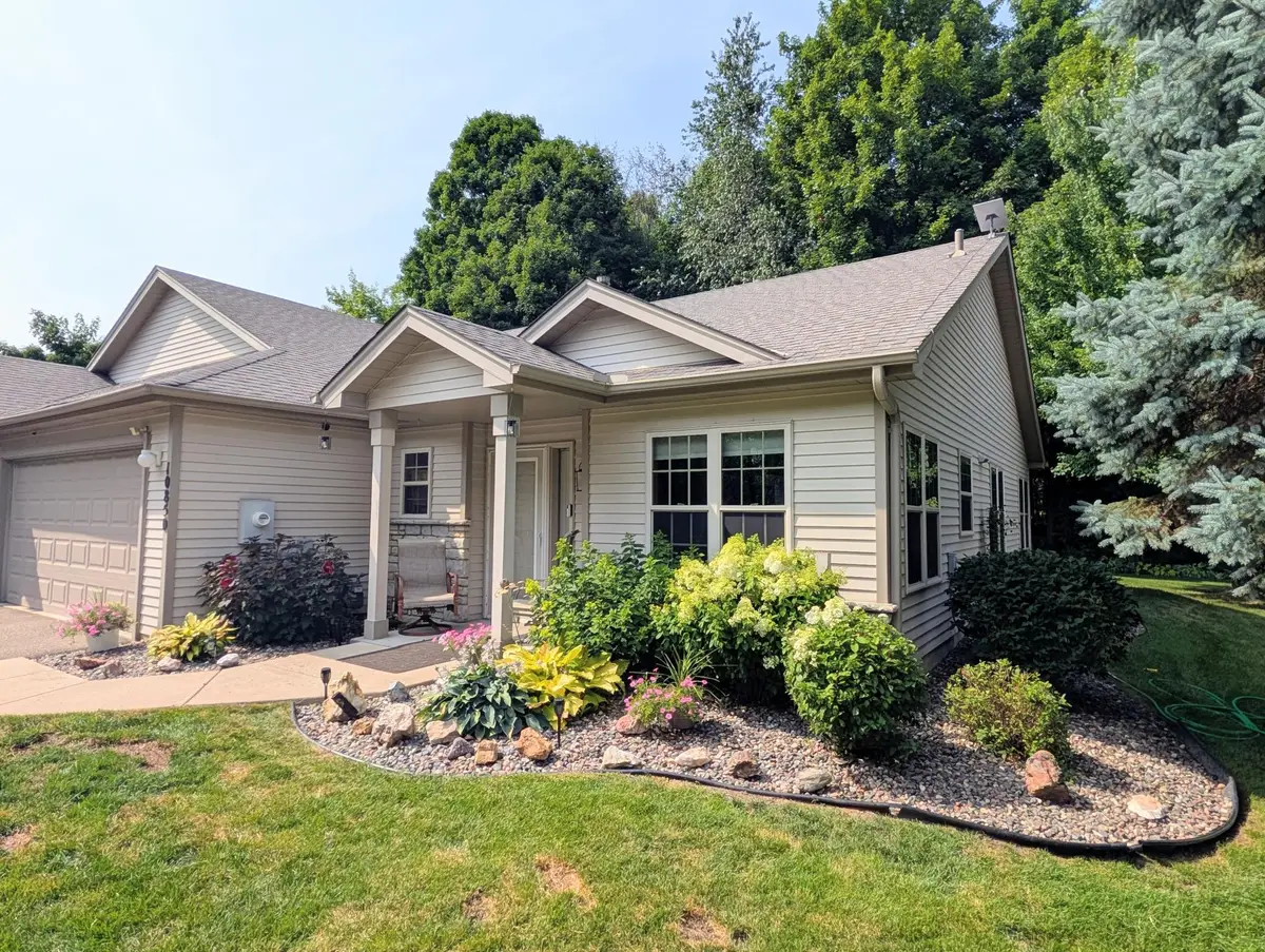 10850 Woodland Drive, Chisago City, MN 55013 - #1