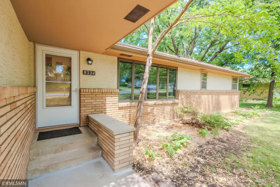 8324 62nd Avenue N, Brooklyn Park, MN 55428 - #3